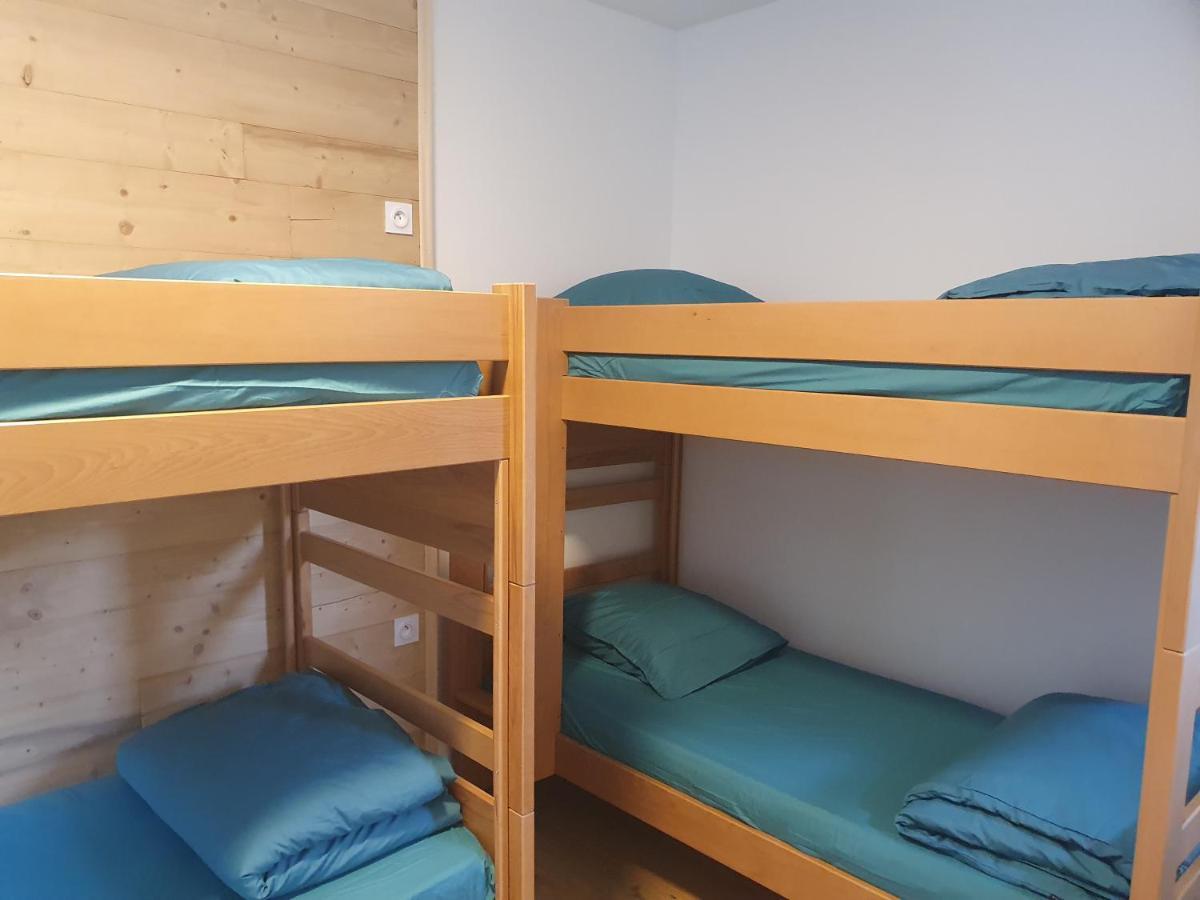 Chalet Jaune Charmant Som Sarcenas 外观 照片